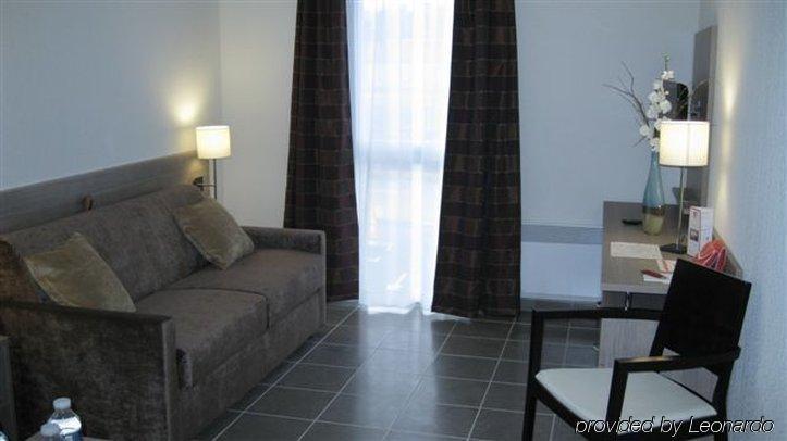 Apparthotel Sejours & Affaires Manosque Room photo