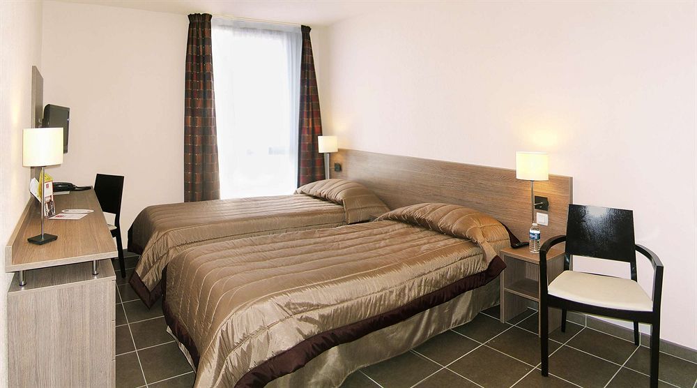 Apparthotel Sejours & Affaires Manosque Exterior photo